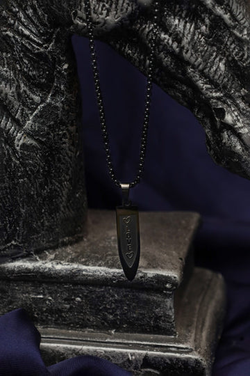 Blacked Dagger/Knief Pendant