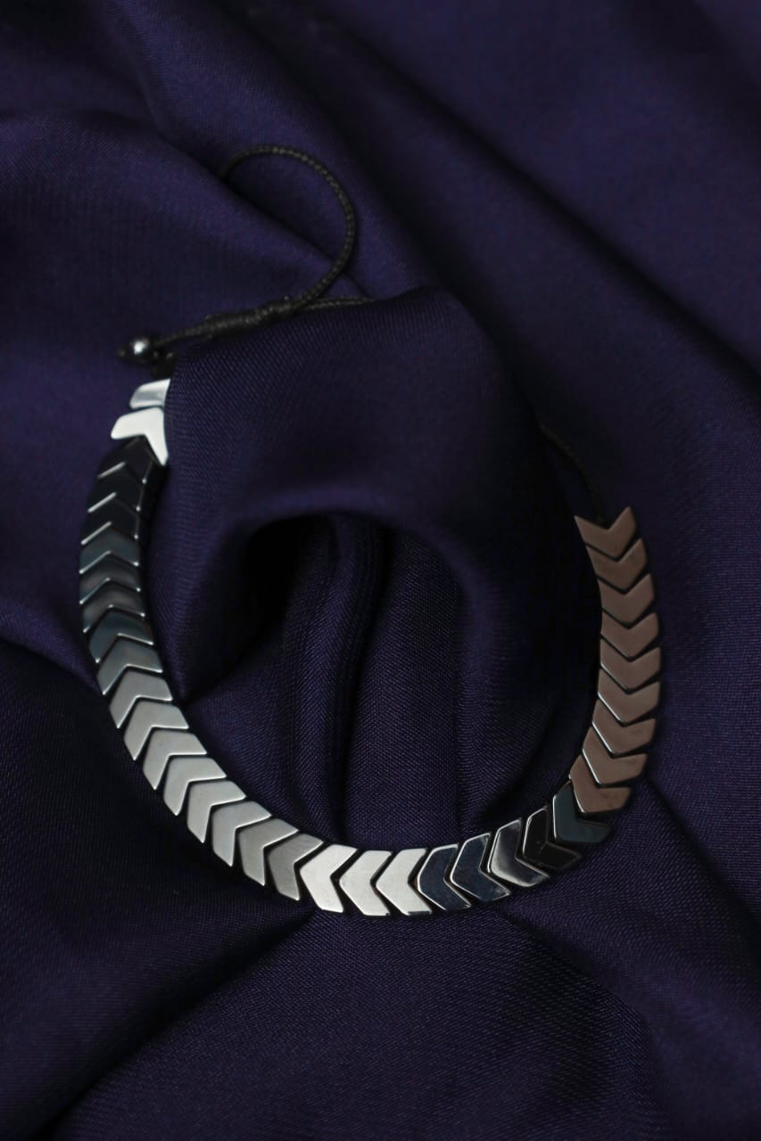 The Dark Segmented Bracelet